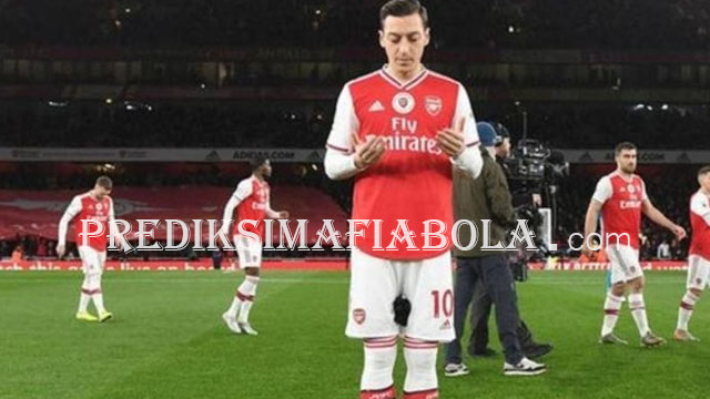 Mesut Ozil Dianggap Terpenting Bagi Arsenal